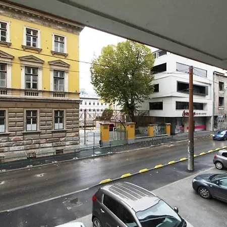 Memic Ii Apartment