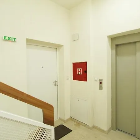 Memic Ii Apartment